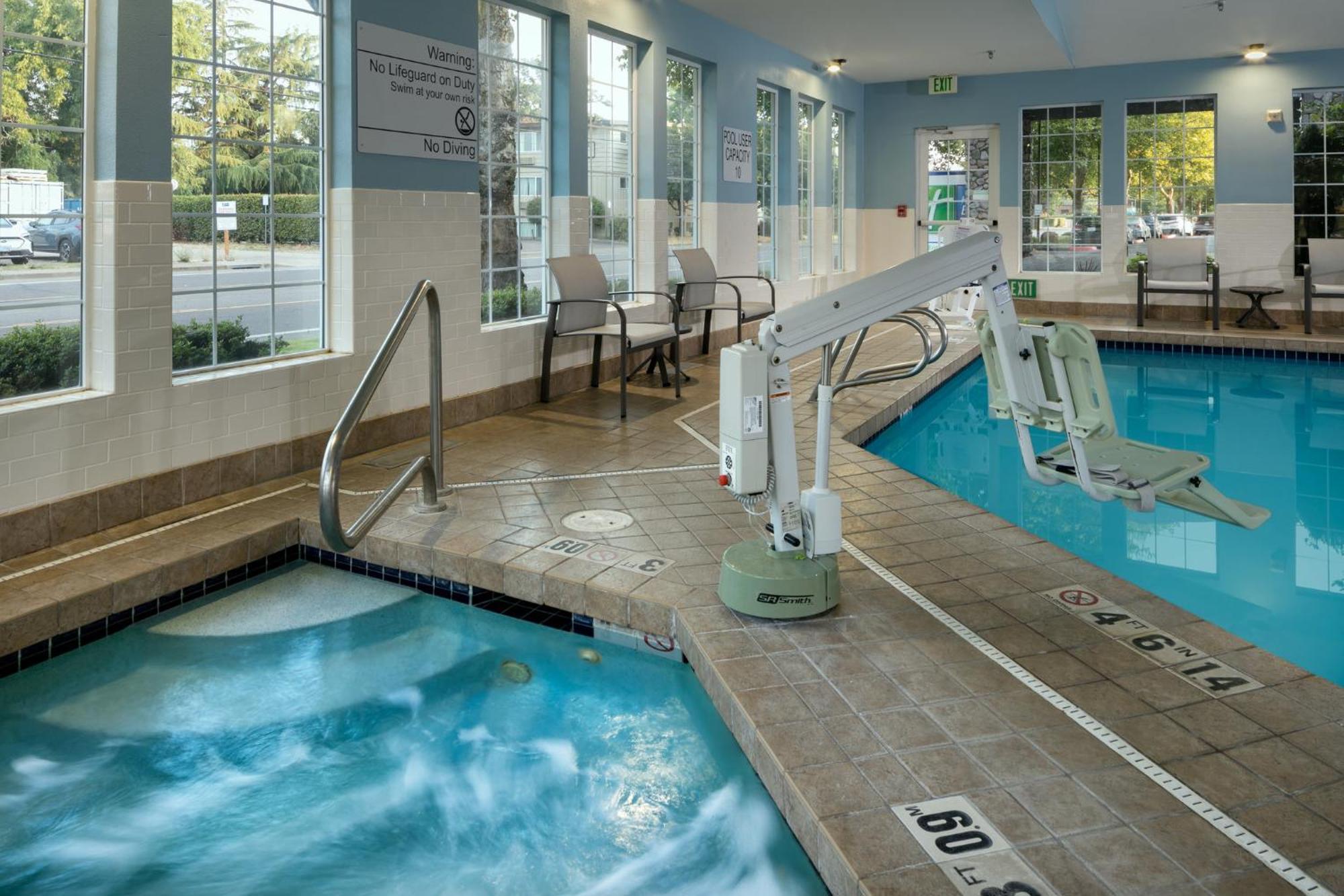 Holiday Inn Express Corvallis-On The River By Ihg Экстерьер фото