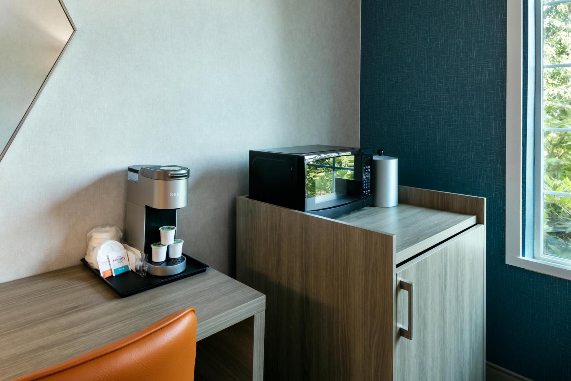 Holiday Inn Express Corvallis-On The River By Ihg Экстерьер фото