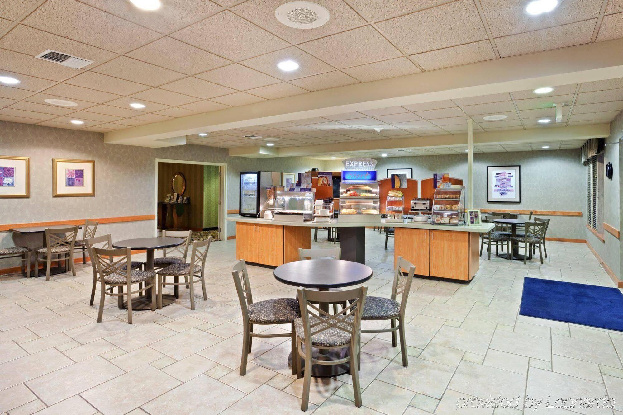 Holiday Inn Express Corvallis-On The River By Ihg Экстерьер фото
